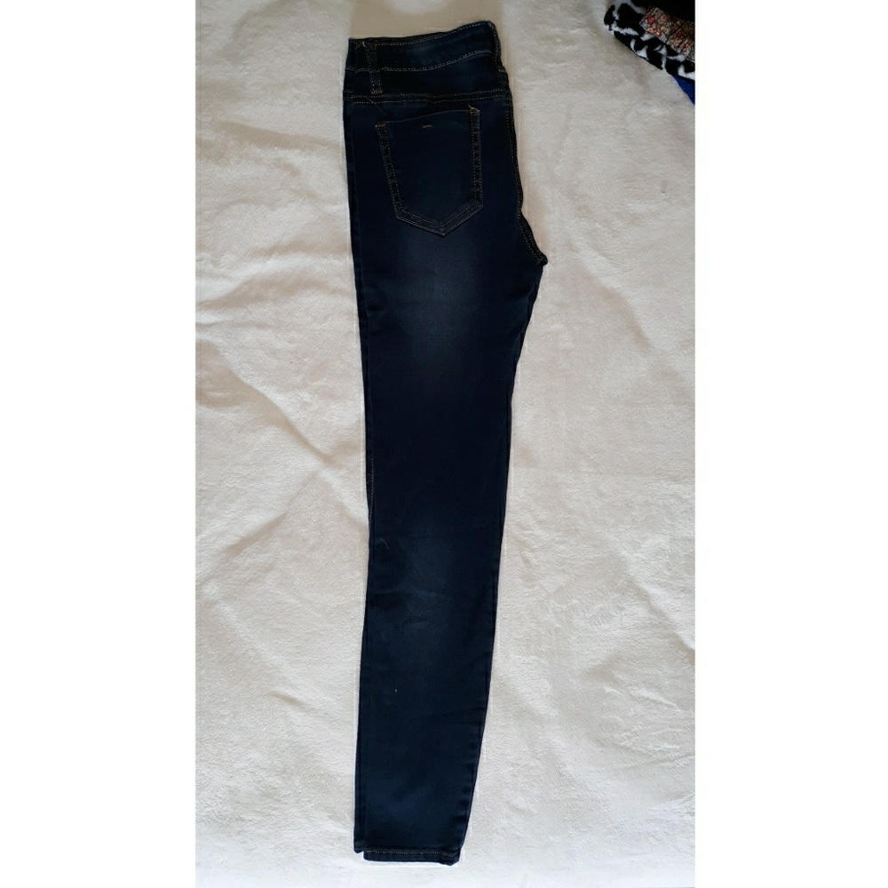 Blue jeans-jeggings